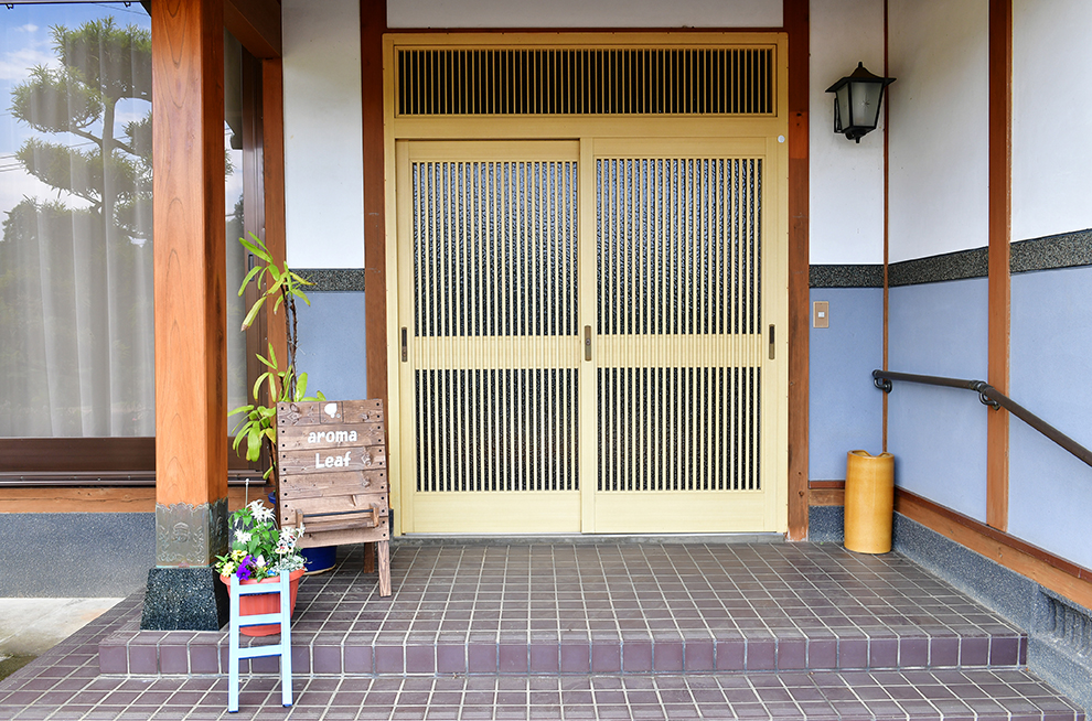 スタッフ紹介